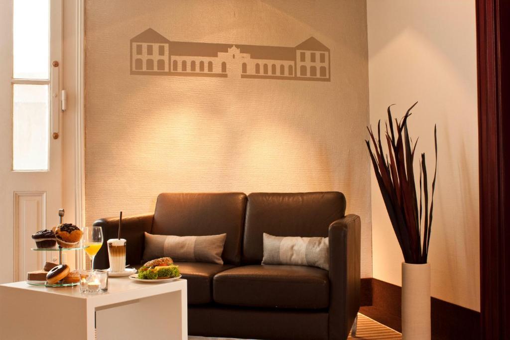 Hotel Neuer Karlshof Baden-Baden Exterior photo
